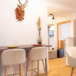 Zeller Panorama Apartamento